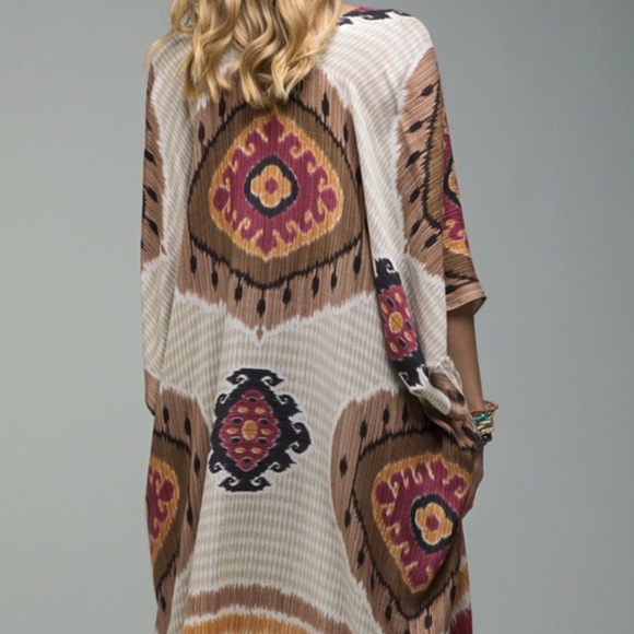 Long Kimono - Picture 3 of 3